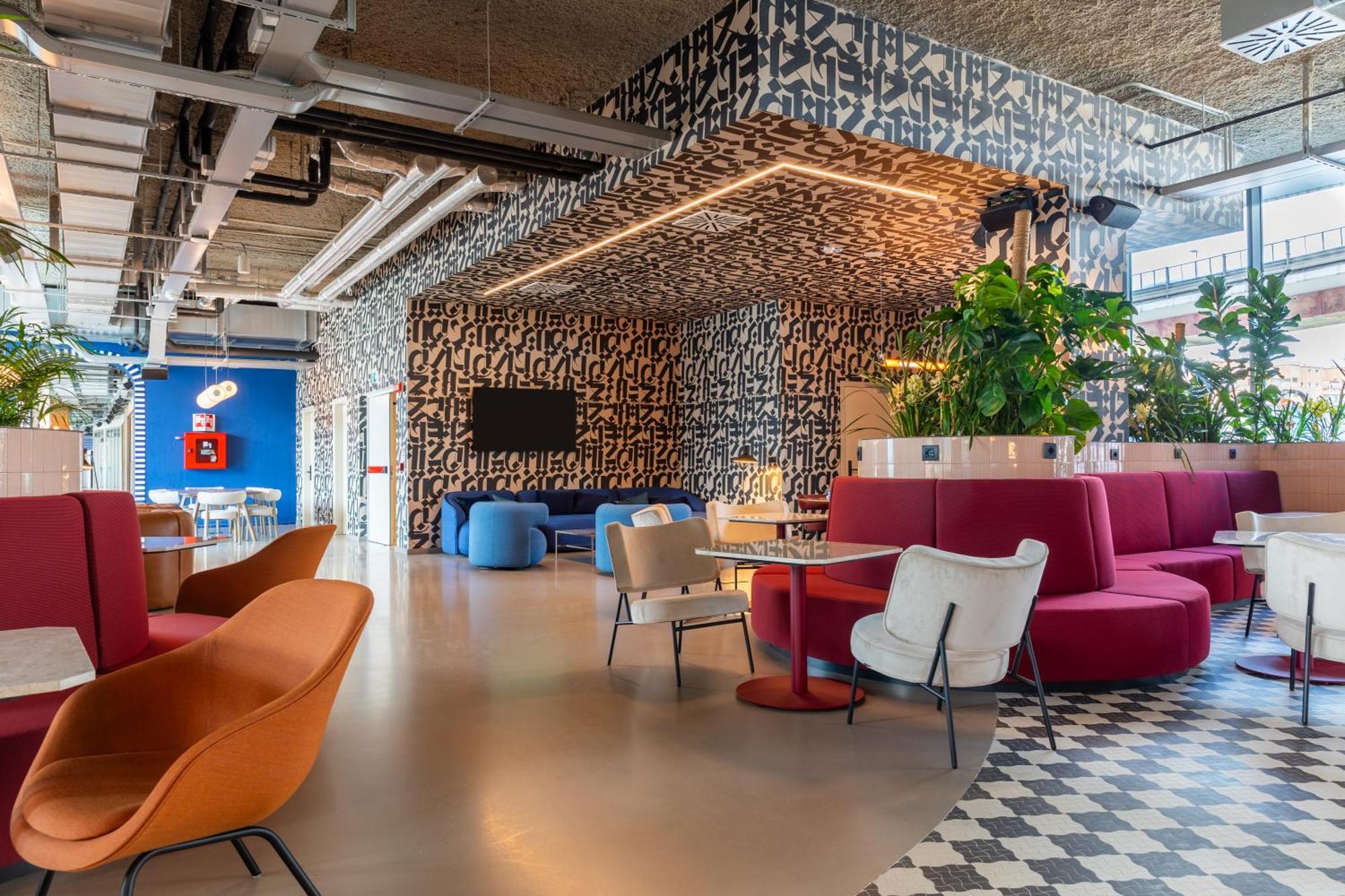 The Social Hub Rome Hotel Exterior photo
