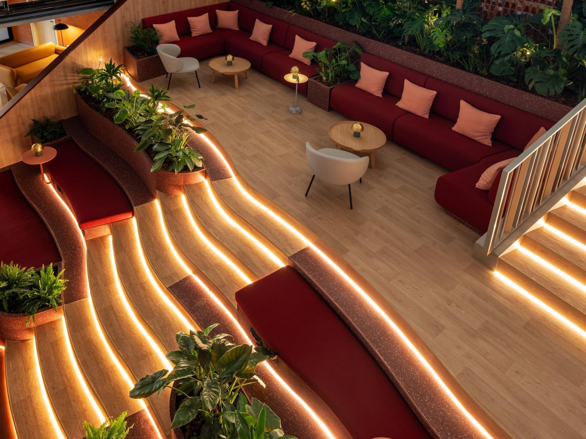 The Social Hub Rome Hotel Exterior photo